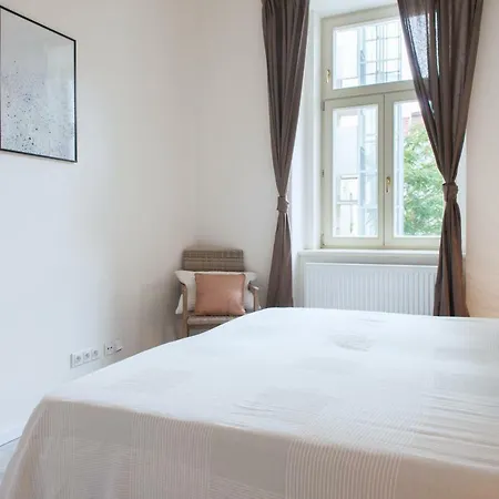 Апартаменты Kent Ridge Loft
