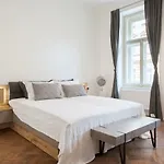 Kent Ridge Loft