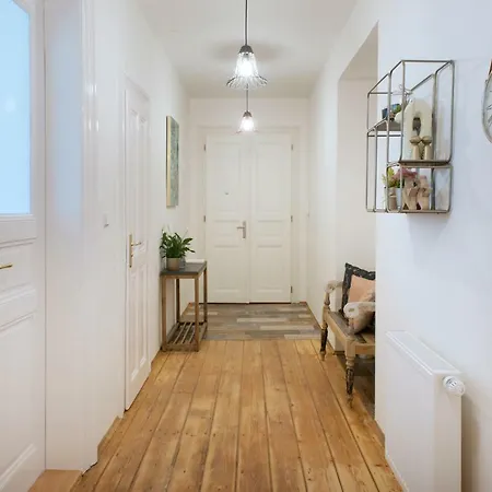 Kent Ridge Loft Lägenhet Prag