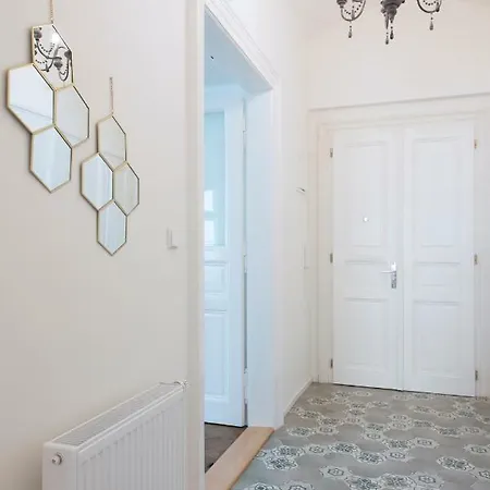 Kent Ridge Loft * פראג