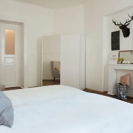 Kent Ridge Loft * Πράγα