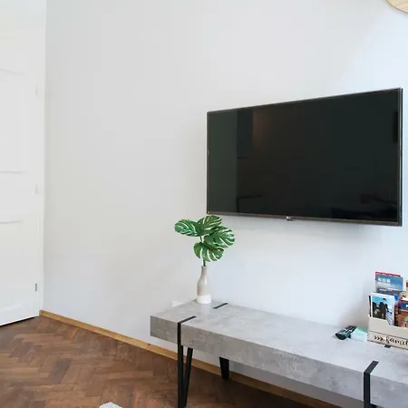 Kent Ridge Loft Apartment